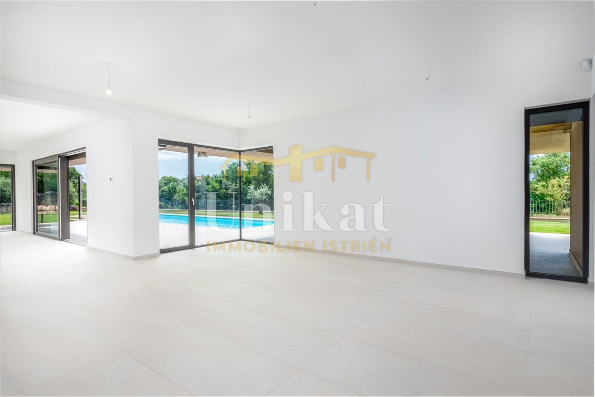 Čudovita nova vila z bazenom in savno, 303 m2 - ključ v roke